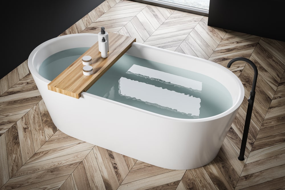 white bathtub water shelf - Five Must-Have Features for a Luxurious Home Spa Experience